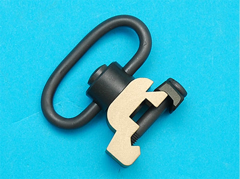 Picture of G&P QD Sling Clip for 20mm Rail (Sand)