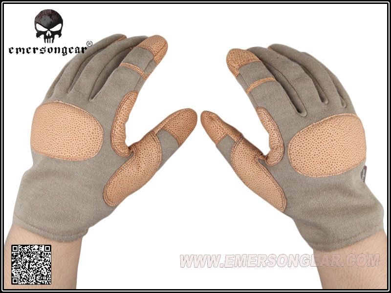 Specwarfare Airsoft. Emerson Gear Tactical Professional Shooting Gloves  (TAN)