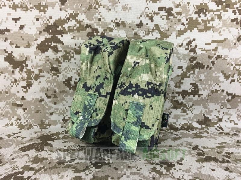 Picture of FLYYE Molle Dual AK Triple Magazine Pouches (AOR2)