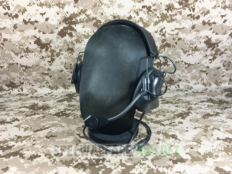 Picture of Earmor Tactical Hearing Protection Ear-Muff (Black)