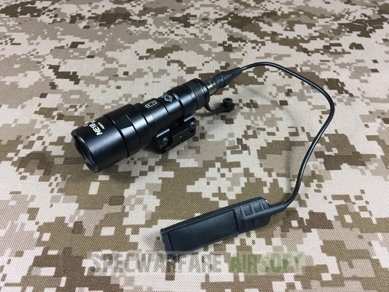 Picture of Night Evolution M300B Mini Scout Light (Black)