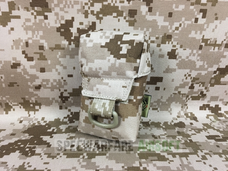 Picture of FLYYE Molle EDC iCOMM Pouch (AOR1)