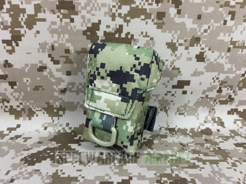 Picture of FLYYE Molle EDC iCOMM Pouch (AOR2)