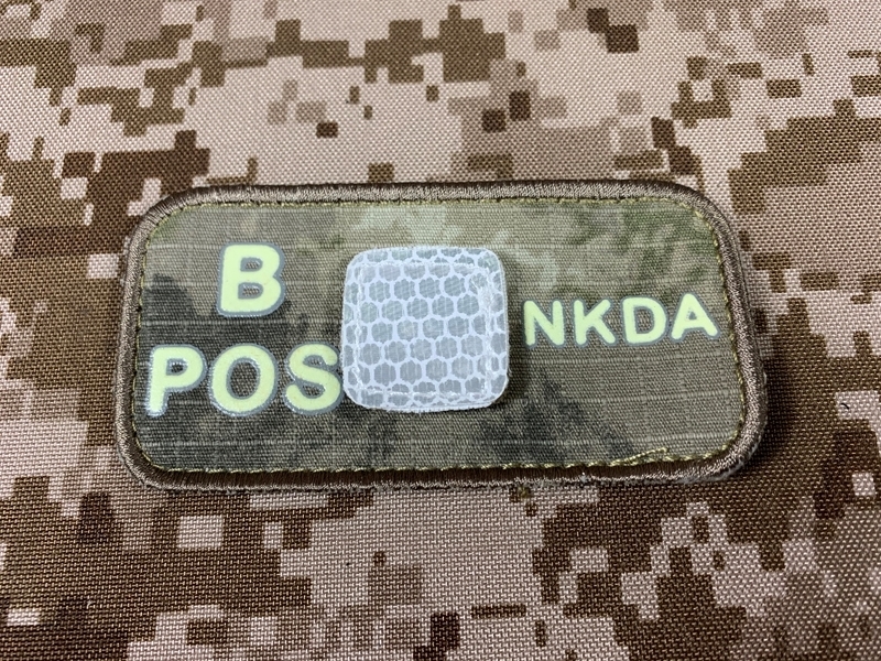 Picture of EMERSON Luminous B POS Blood Type Patch (A-TAC)