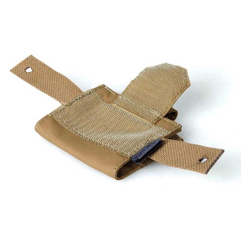 Specwarfare Airsoft. TMC Lightweight Helmet Mounted 4 AA Battery Pouch (CB)