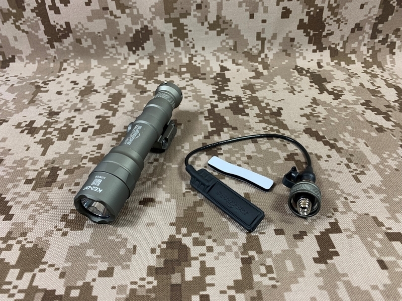 Picture of SOTAC M600DF LED Tactical Flashlight (DE)