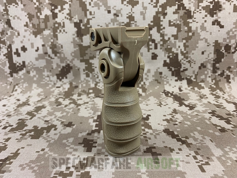 Picture of Big Dragon Foldable Tactical Grip (CB)