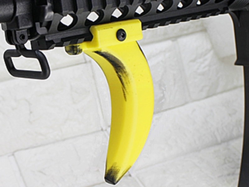 Picture of TMC Banana Style Rail Grip